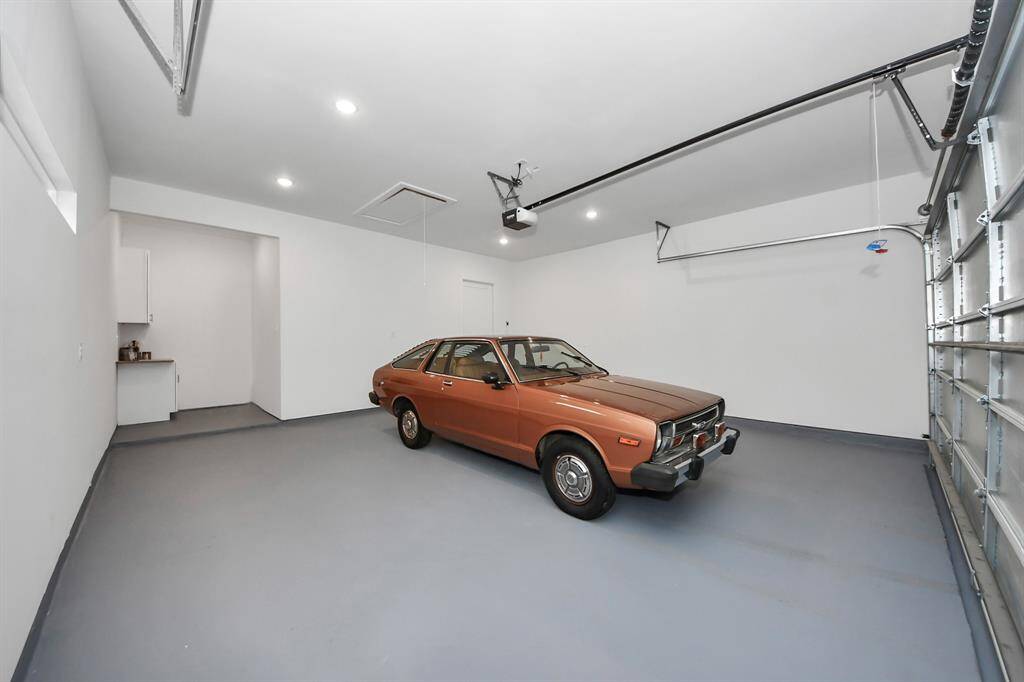 Extra Spacious Garage