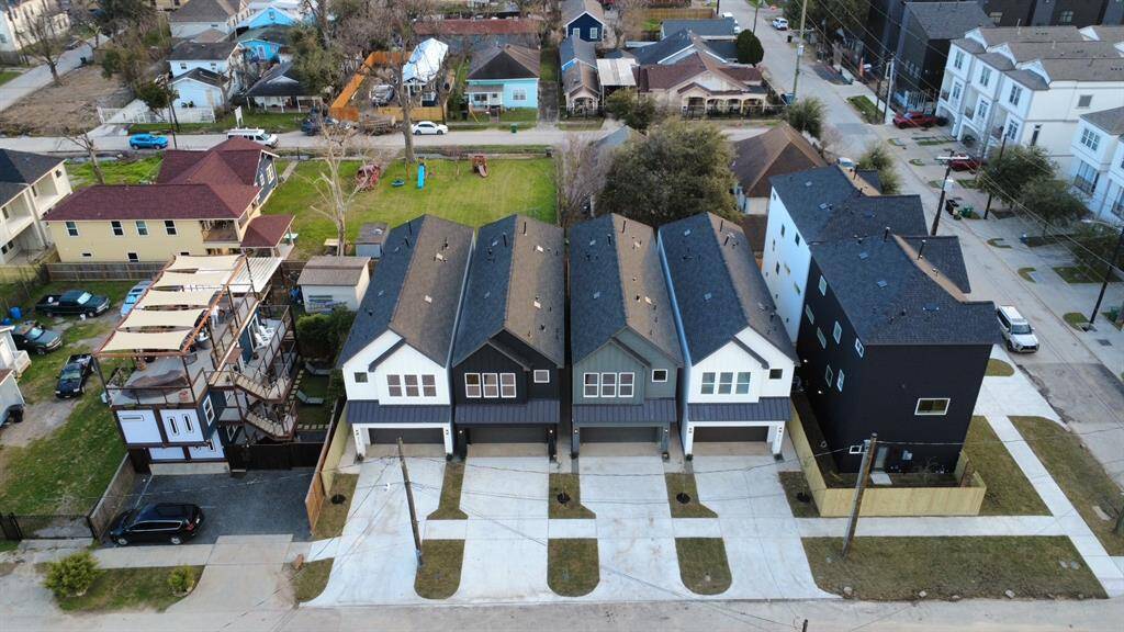 Welcome to Fox Street Grove! Private oversized driveways and 2-car garages. No HOA, no management fee, no shared driveway! This is the LAST DEVELOPMENT of this kind in East Downtown after changes to City of Houston's building regulations passed in November 2023 (future projects will all be shared driveways).