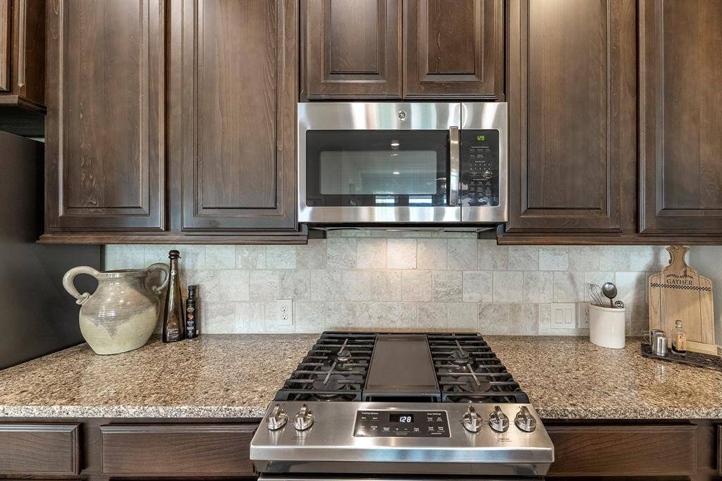 5 burner cooktop