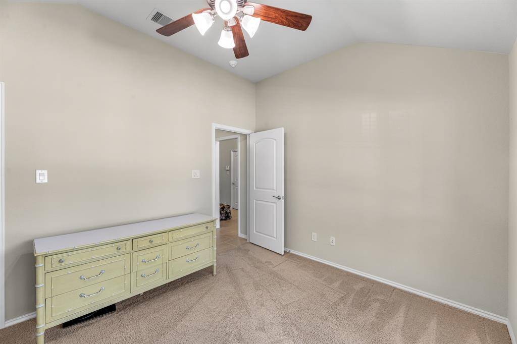 Front bedroom.
