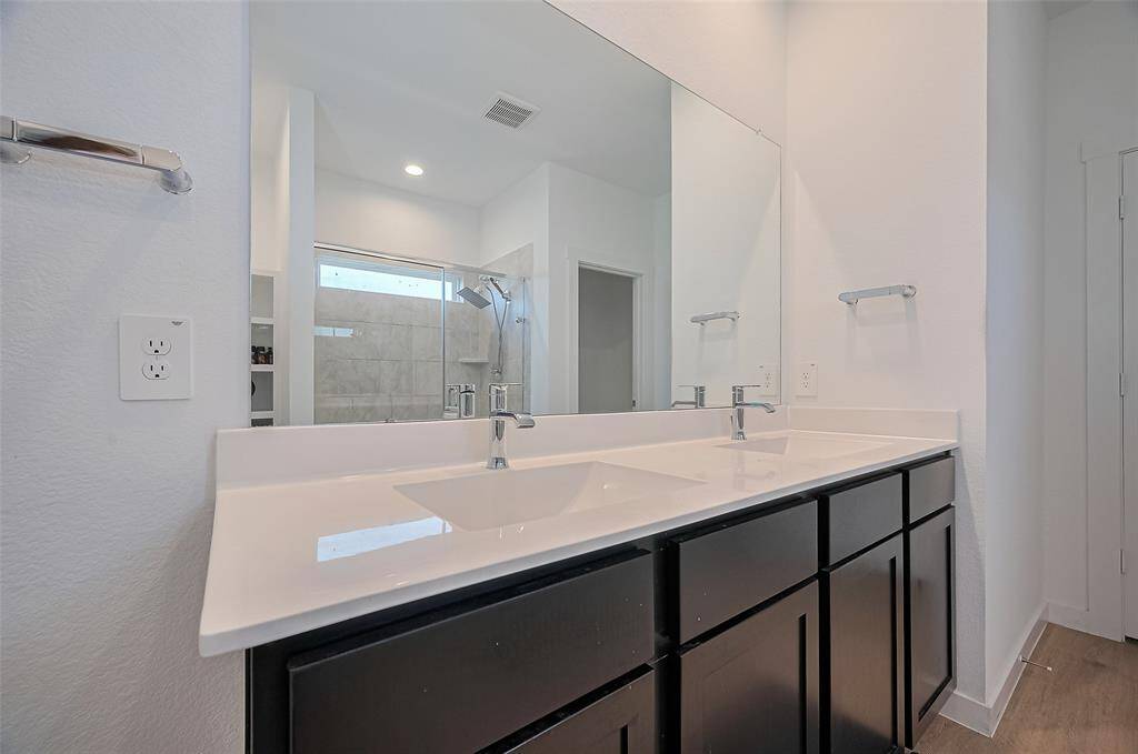 Primary Bathroom - Dual Sinks