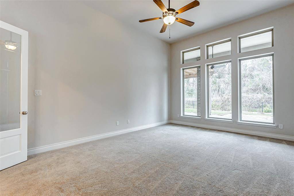 This versatile flex space strikes the perfect balance between style and functionality, offering endless possibilities for use. Whether you need a second home office, a spacious game room, or a media room, this area can easily be tailored to suit your needs.