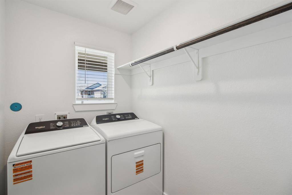 Photo is not of the actual home but is an inspirational photo of builder’s model home and may depict options, furnishings, and/or decorator features that are not included.