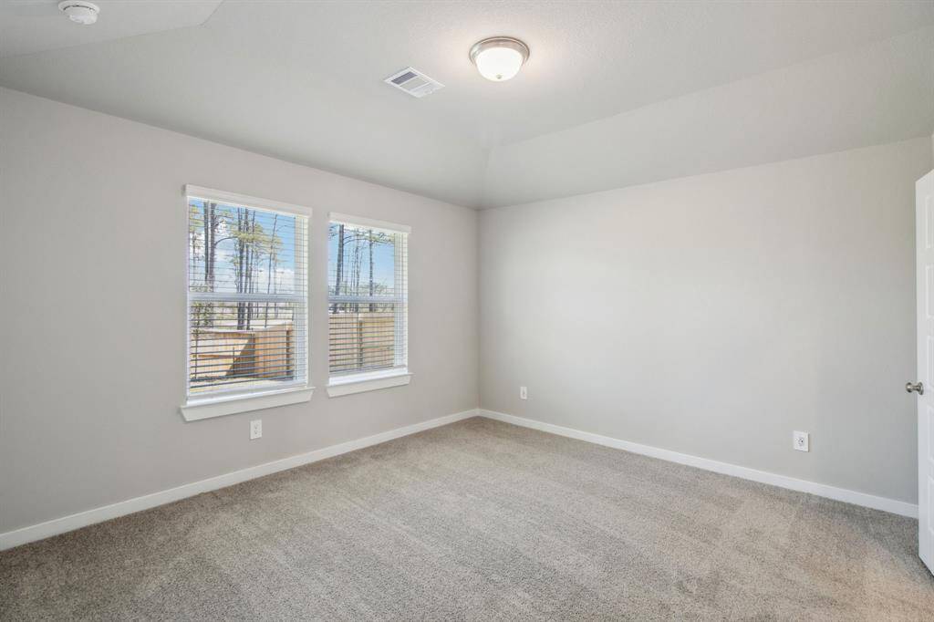 Photo is not of the actual home but is an inspirational photo of builder’s model home and may depict options, furnishings, and/or decorator features that are not included.
