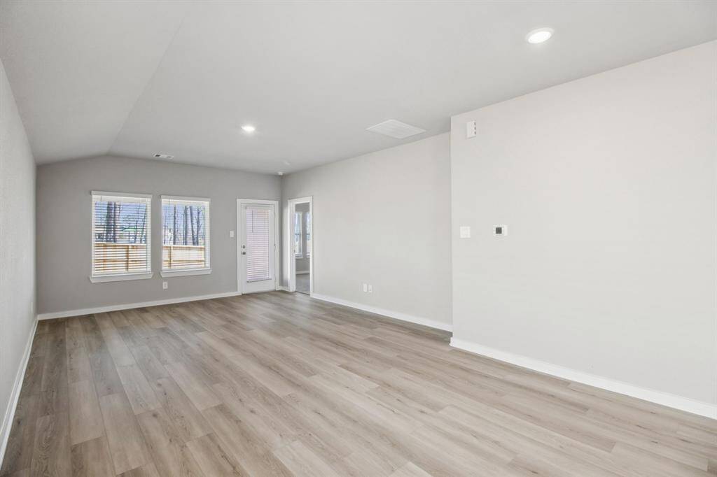 Photo is not of the actual home but is an inspirational photo of builder’s model home and may depict options, furnishings, and/or decorator features that are not included.