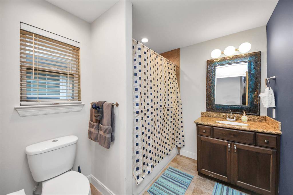 Bathroom #2