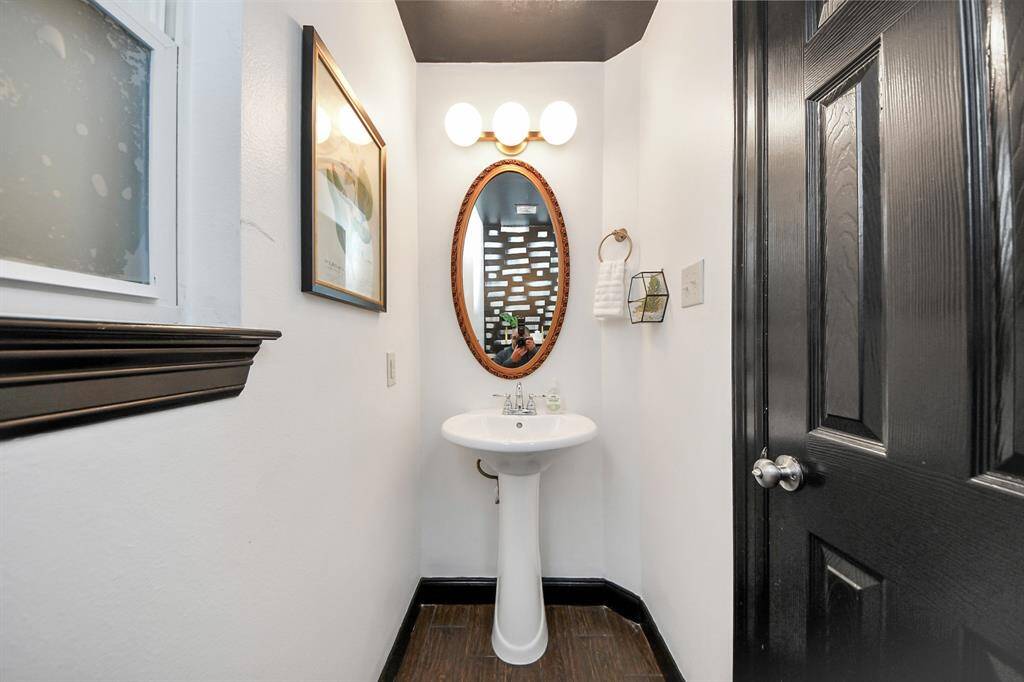 Half Bathroom - 1st Floor