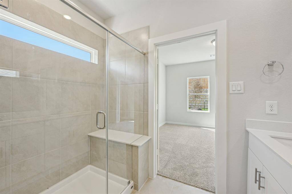 Photo is not of the actual home but is an inspirational photo of builder’s model home and may depict options, furnishings, and/or decorator features that are not included.