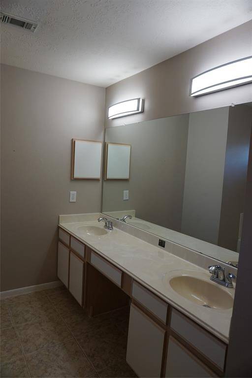 Primary Bath Vanity - Double Sinks