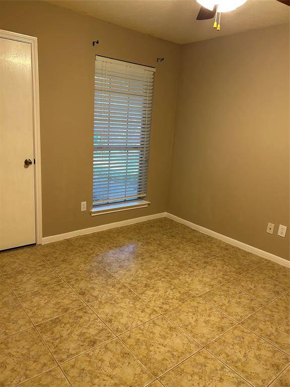 4th Bedroom - Window Looks to Front Porch
