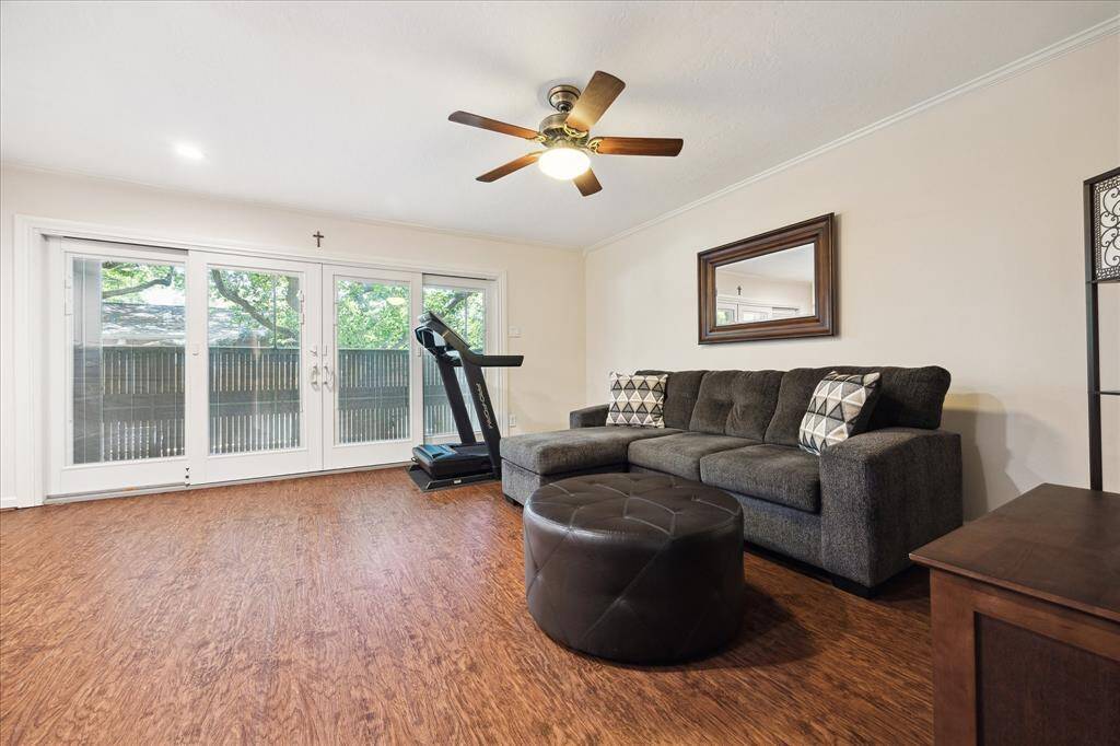 Double pane Patio door with built in blinds, easy to keep clean!