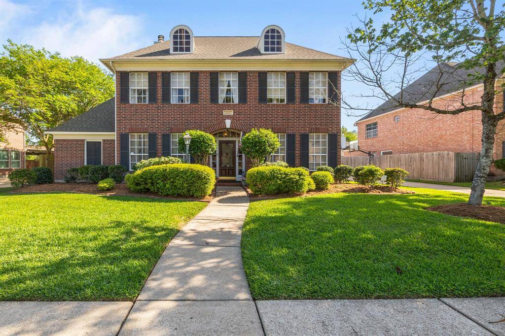 Discover your dream home at 4010 Walnut Pond Dr.—a perfect blend of elegance and comfort.
