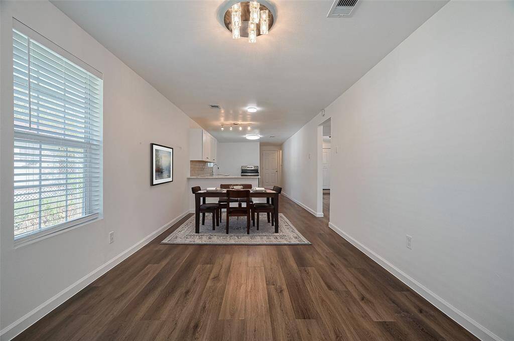 Dining Area - Virtually Staged