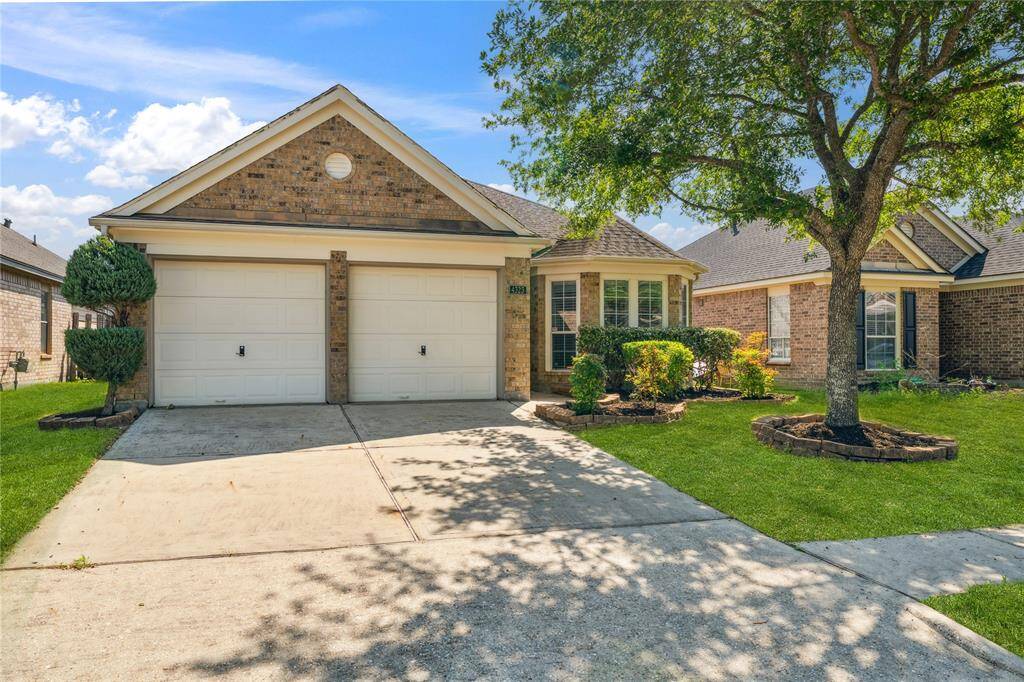 This beautifully maintained one-story home in Canyon Village at Park Lakes boasts great curb appeal, highlighted by lush landscaping that welcomes you home.