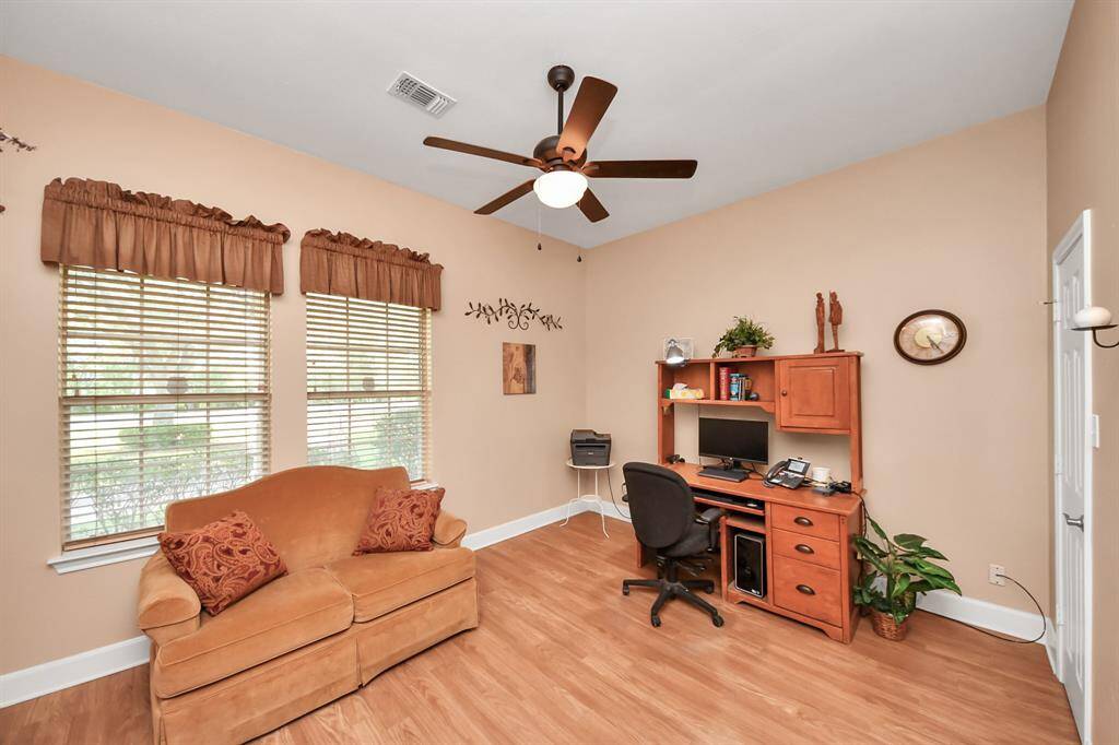 Bedroom #1/office