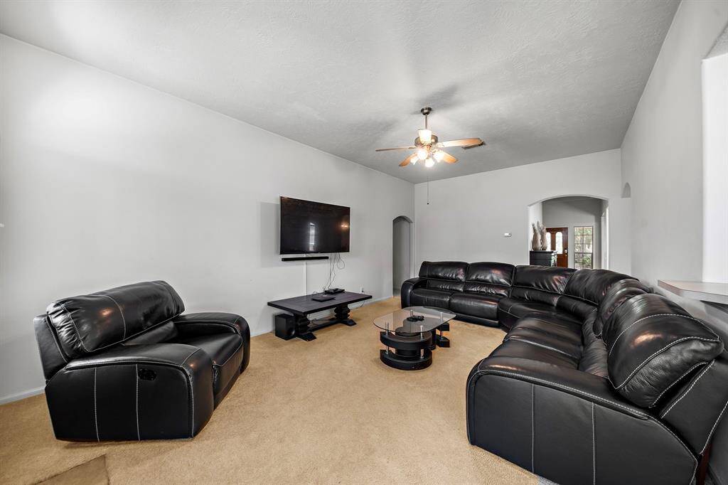 Spacious living area