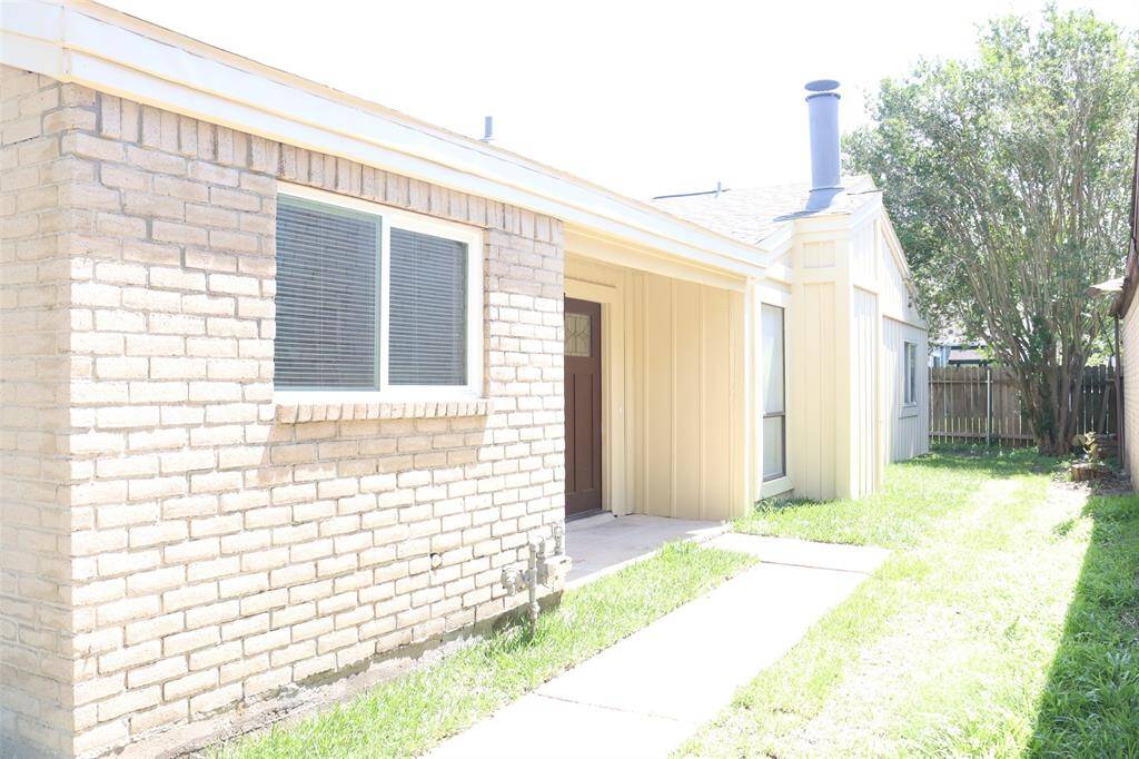 Side View to Entrance