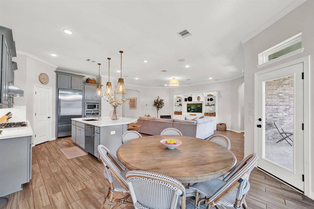 The open floorplan makes this area easy to enjoy with your friends and family.