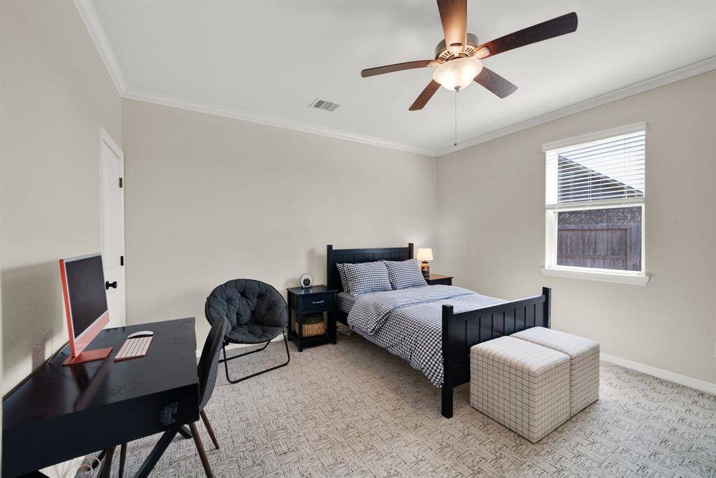 All bedrooms are downstairs.