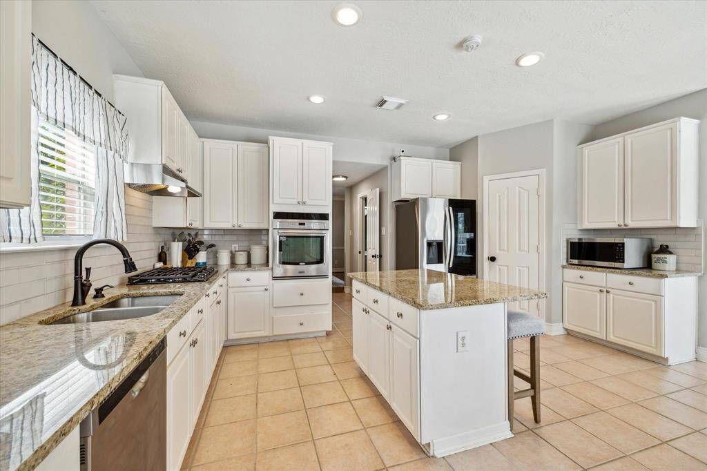 Gas cooktop recently replaced