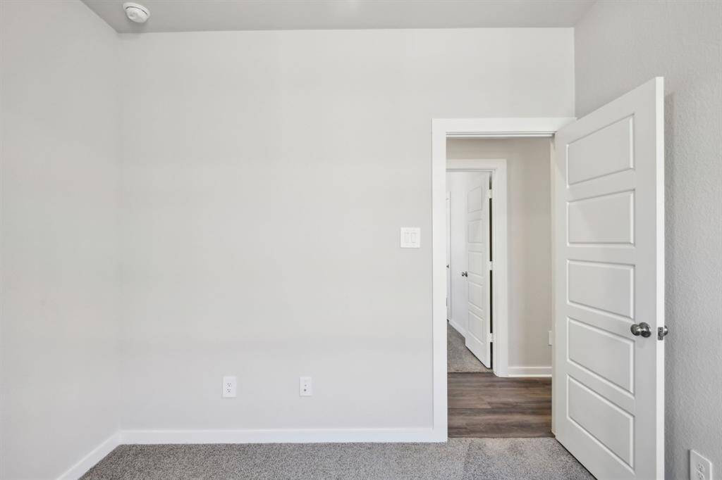 Photo is not of the actual home but is an inspirational photo of builder’s model home and may depict options, furnishings, and/or decorator features that are not included.