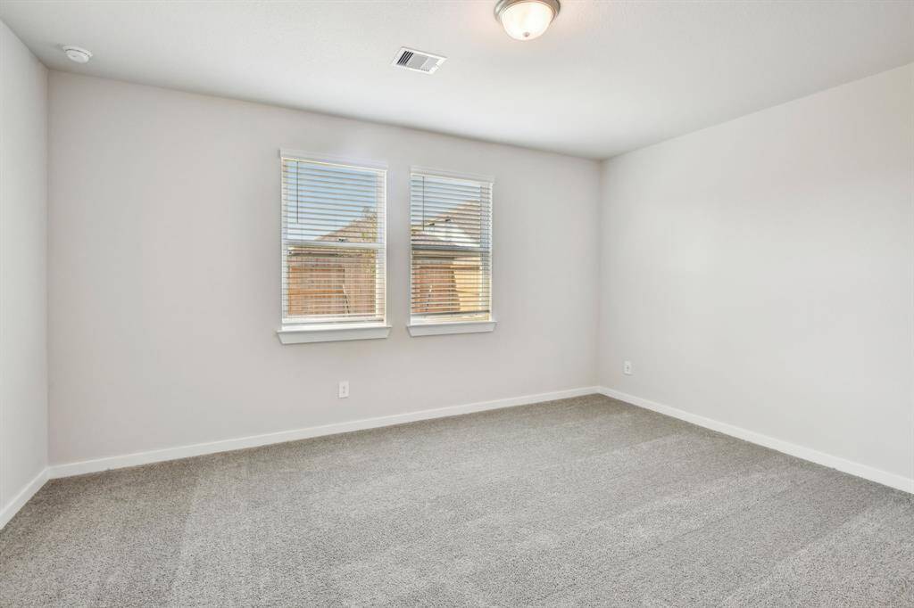 Photo is not of the actual home but is an inspirational photo of builder’s model home and may depict options, furnishings, and/or decorator features that are not included.