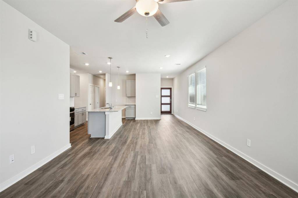 Photo is not of the actual home but is an inspirational photo of builder’s model home and may depict options, furnishings, and/or decorator features that are not included.