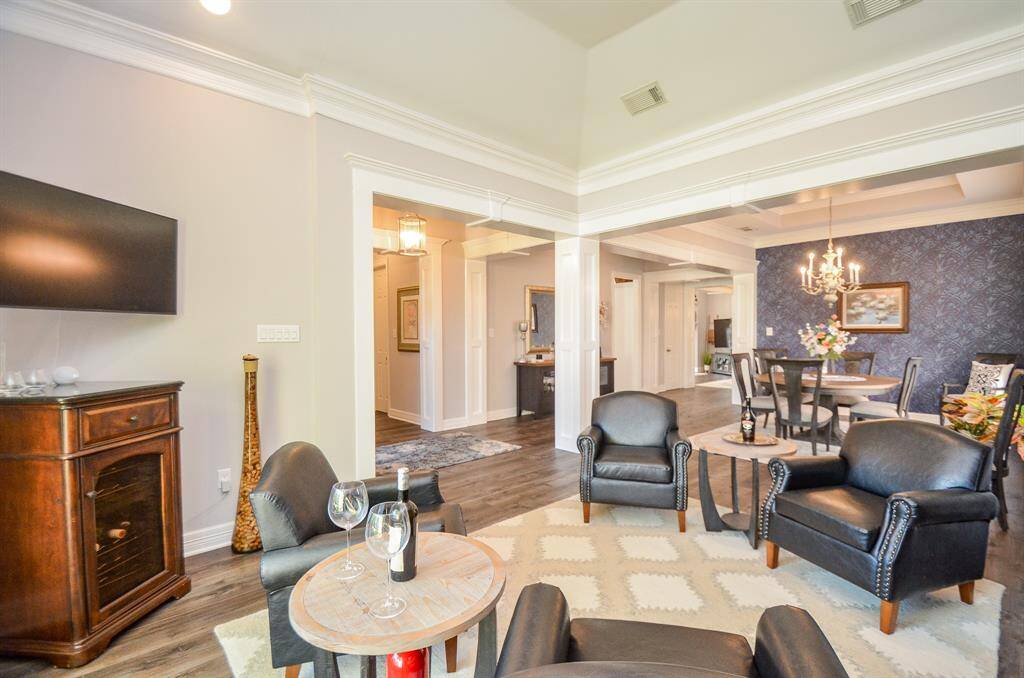 Formal living and dining rooms