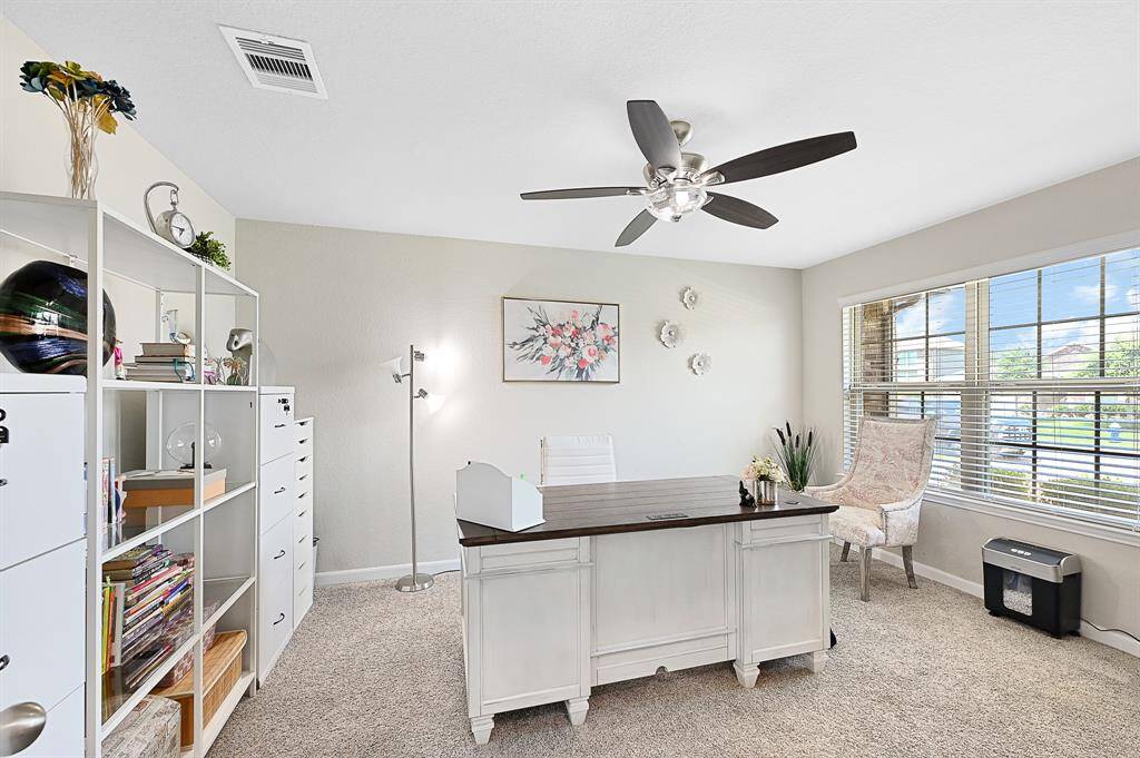 Spacious Home office