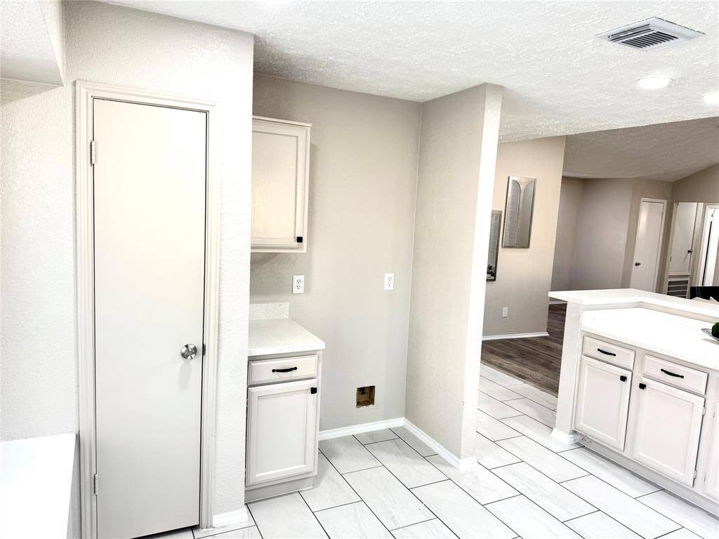 PANTRY AREA