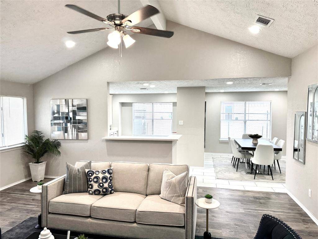 RECESSED LIGHTS*