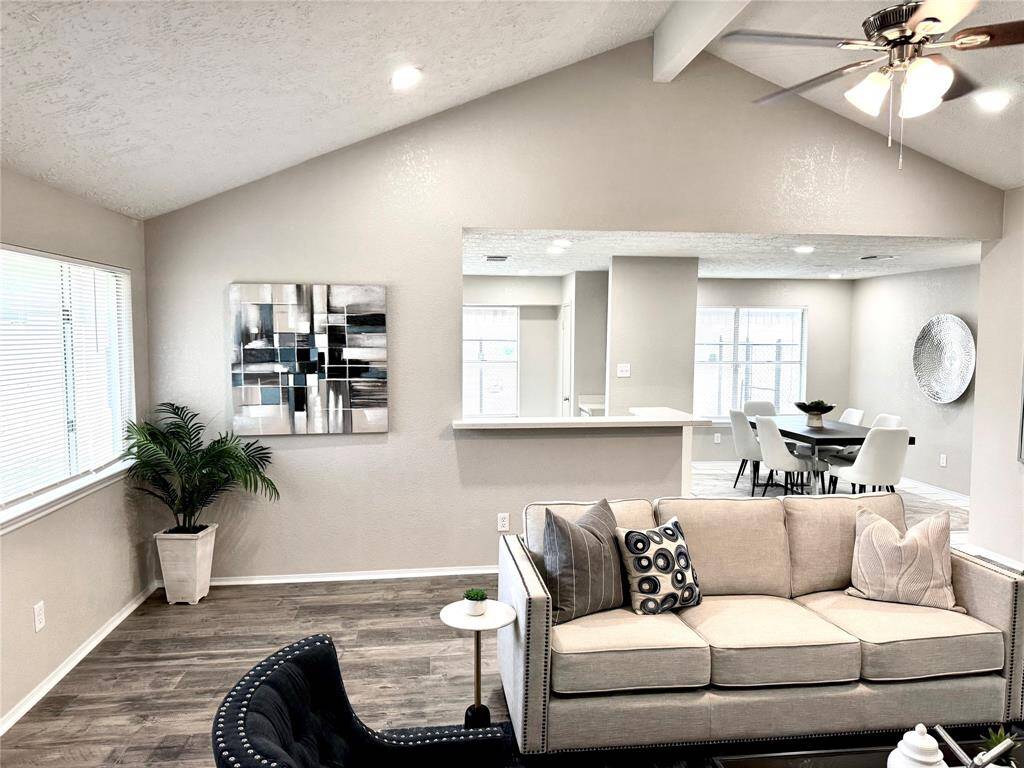 OPEN TO KITCHEN AND DINNING