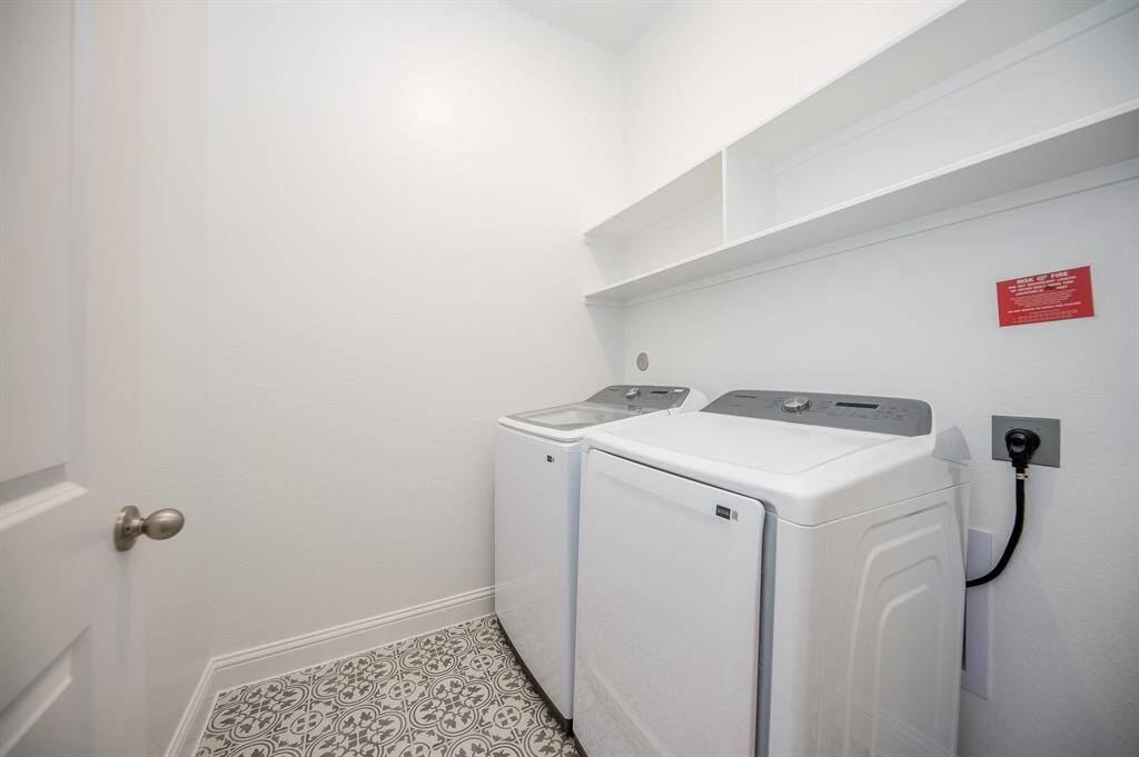 Washer Dryer Included