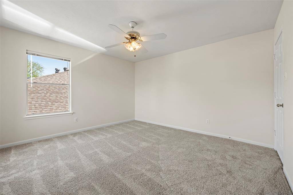 Upstairs bedroom #2.