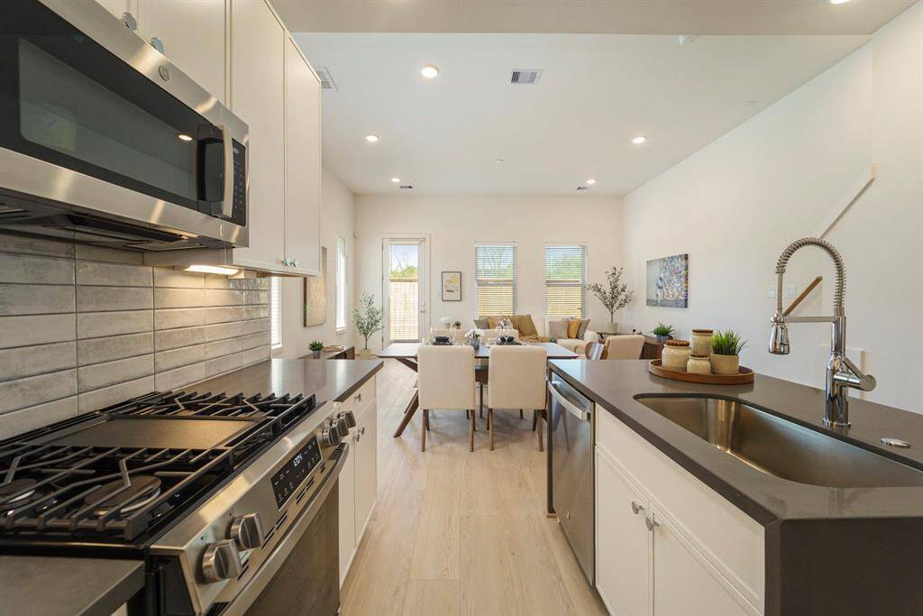 Model Home - Kitchen Stainless Steel appliances