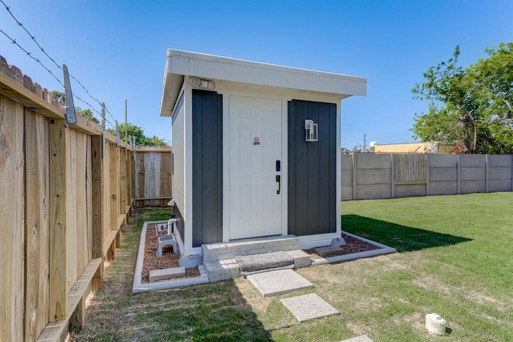 Property Image 43