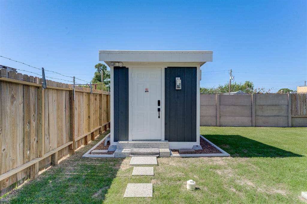 Property Image 44