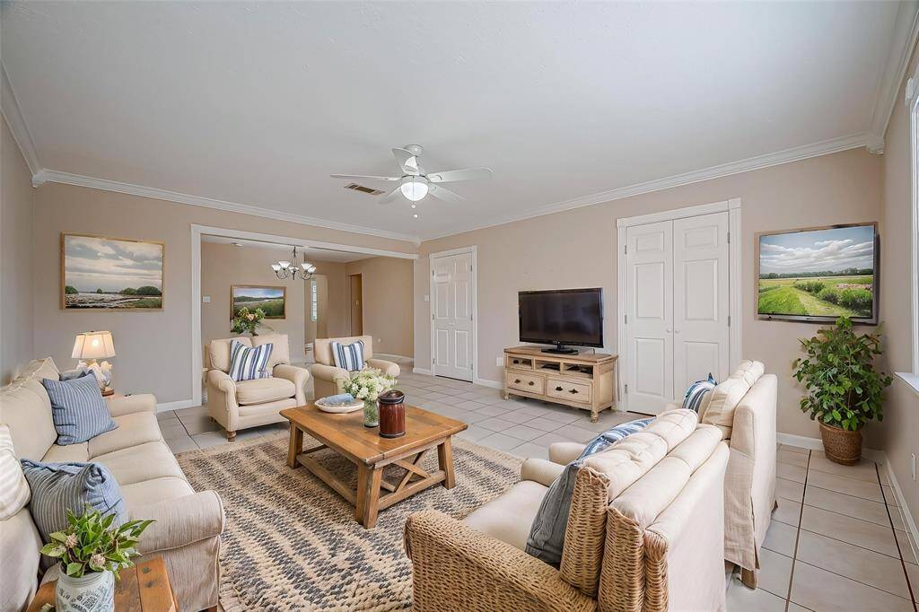 The living area is filled with lots of natural light and extra storage space. *Virtually Staged*