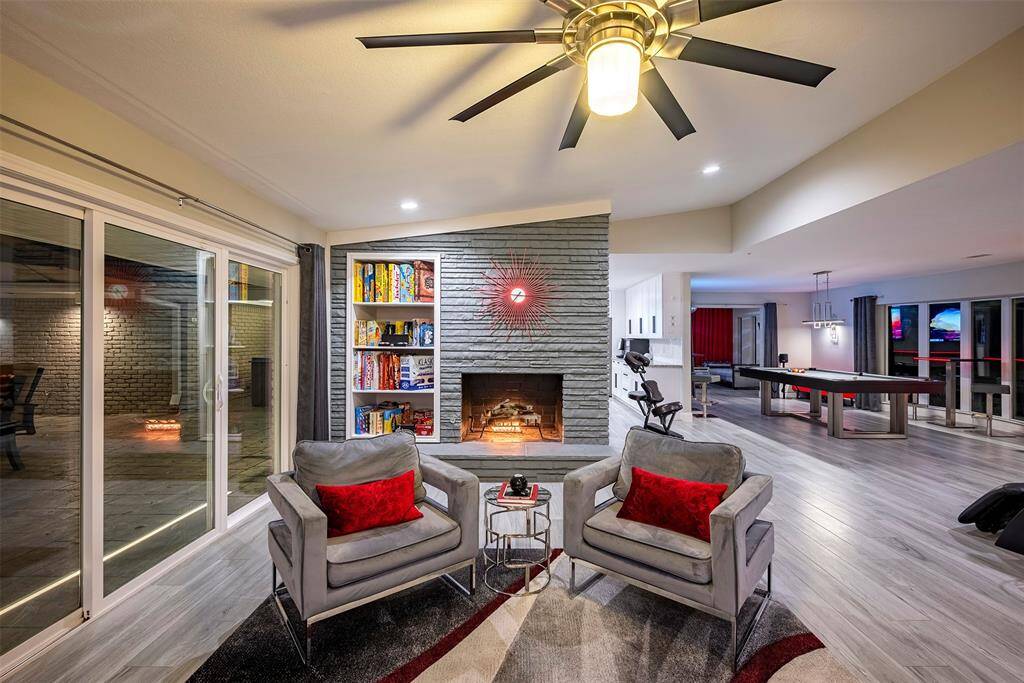Check out the open concept floor plan