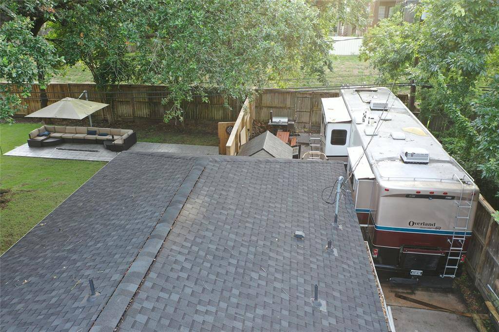 Yard split for storage and oversized parking