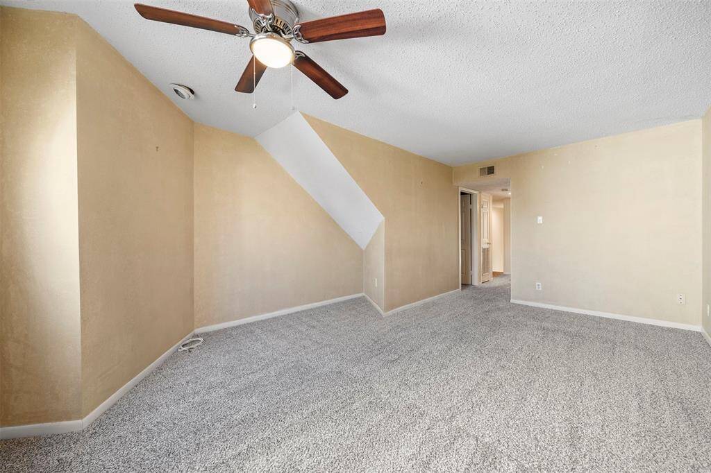 2nd floor - bonus room