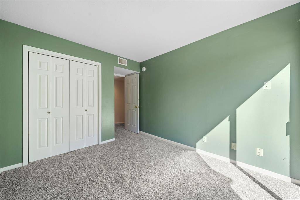 2nd floor - bedroom