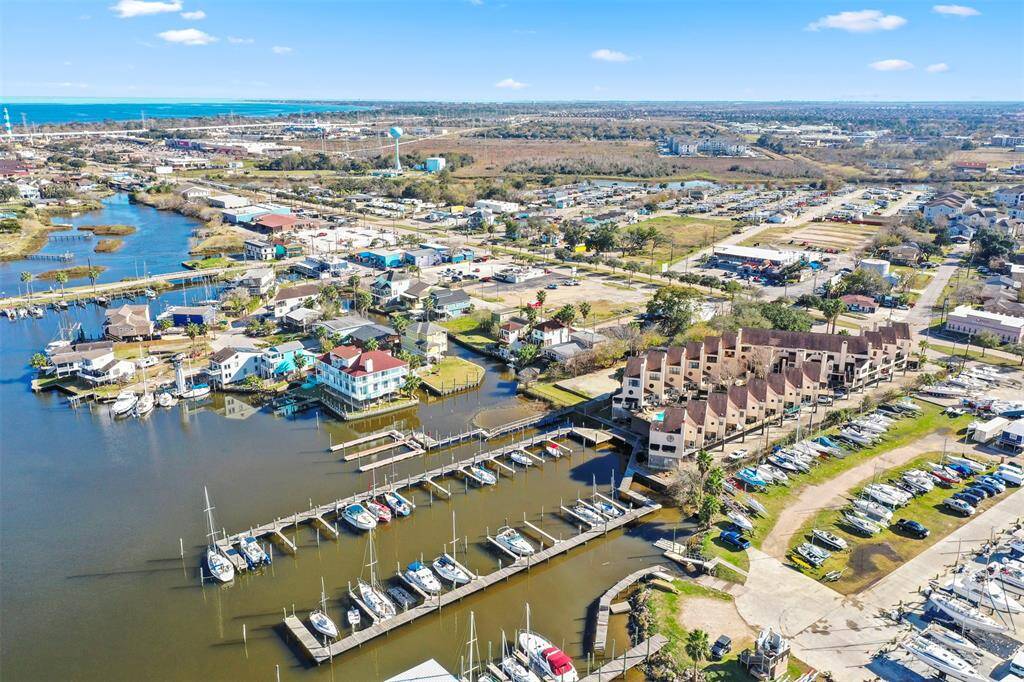 Community boat slips