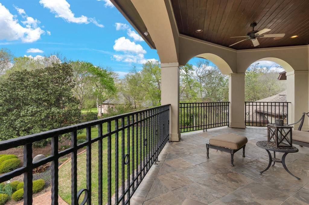 Comfortable seating arrangements beckon you to linger a while longer, whether it's a cozy lounge chair or a plush sofa where you can curl up with a good book and savor the gentle breeze.