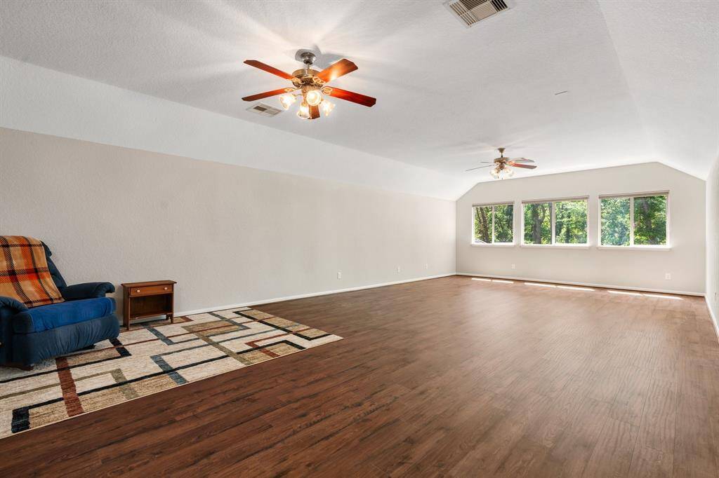 Large game room up