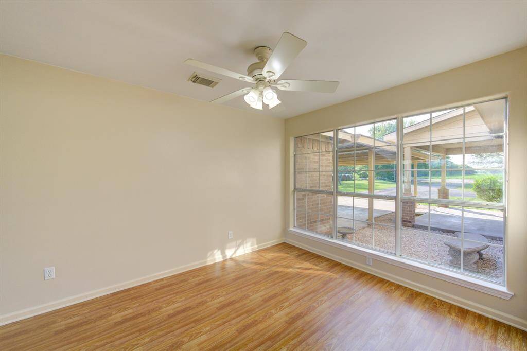 Office/Sunroom could be a Formal Dining Room!