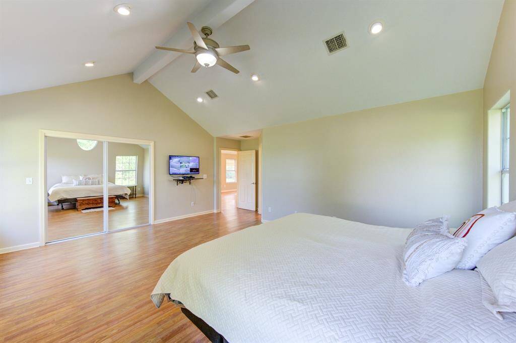 Primary Suite is Gorgeous