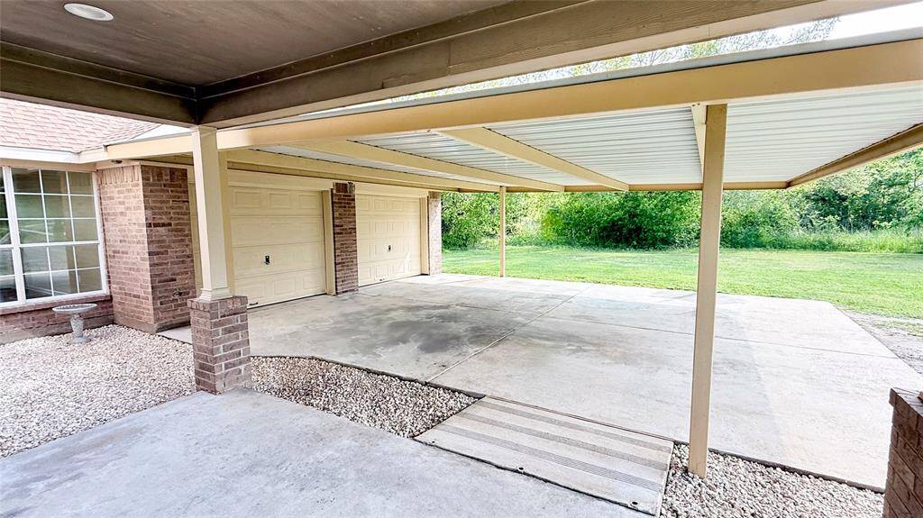 25'x26' Covered Carport