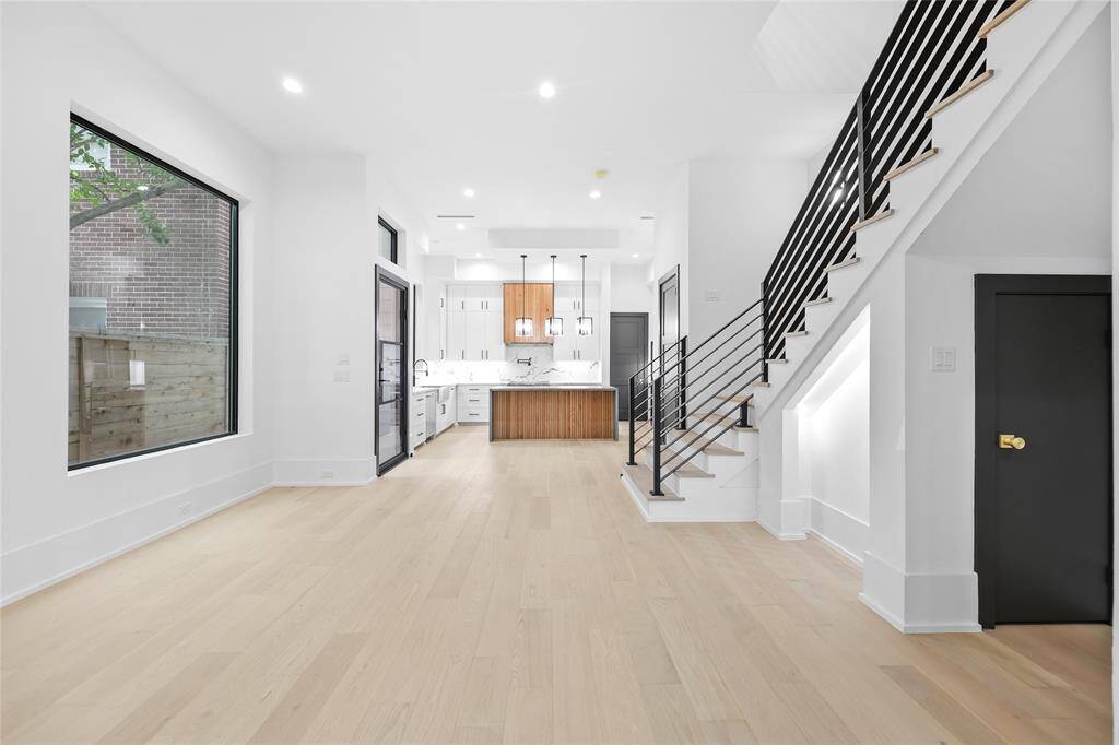 *Photo shown is of the model home. Finishes and selections may vary.