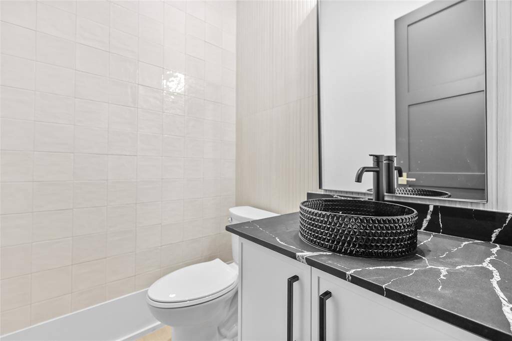 *Photo shown is of the model home. Finishes and selections may vary.